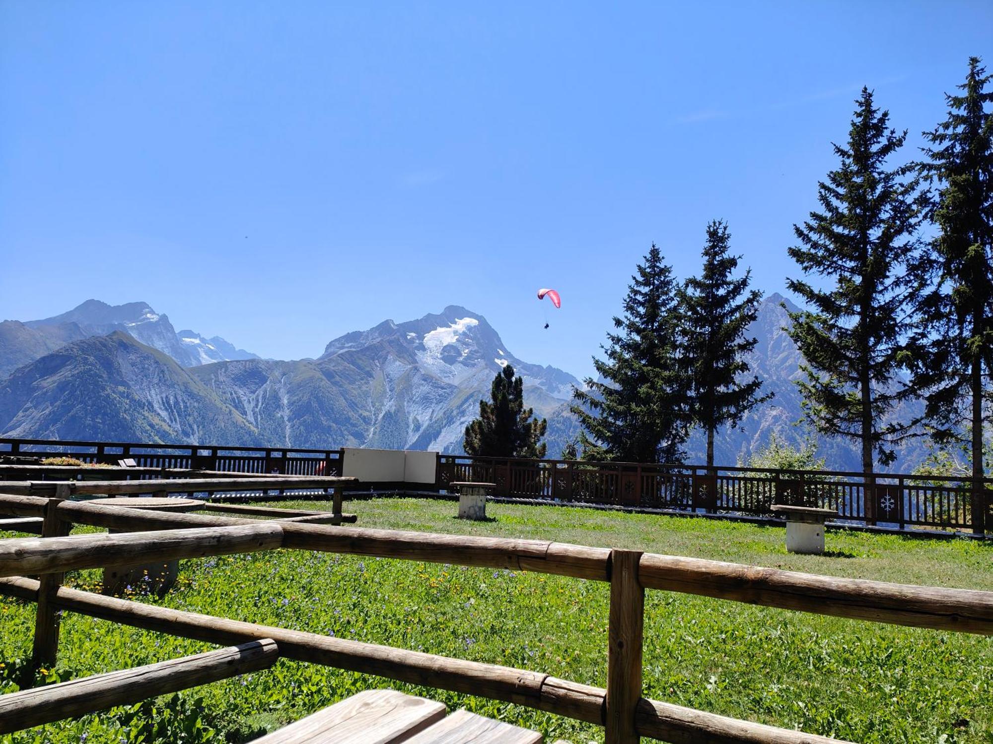 Studio Avec Jardin Et Garage, Proche Super Venosc Les Deux Alpes Kültér fotó